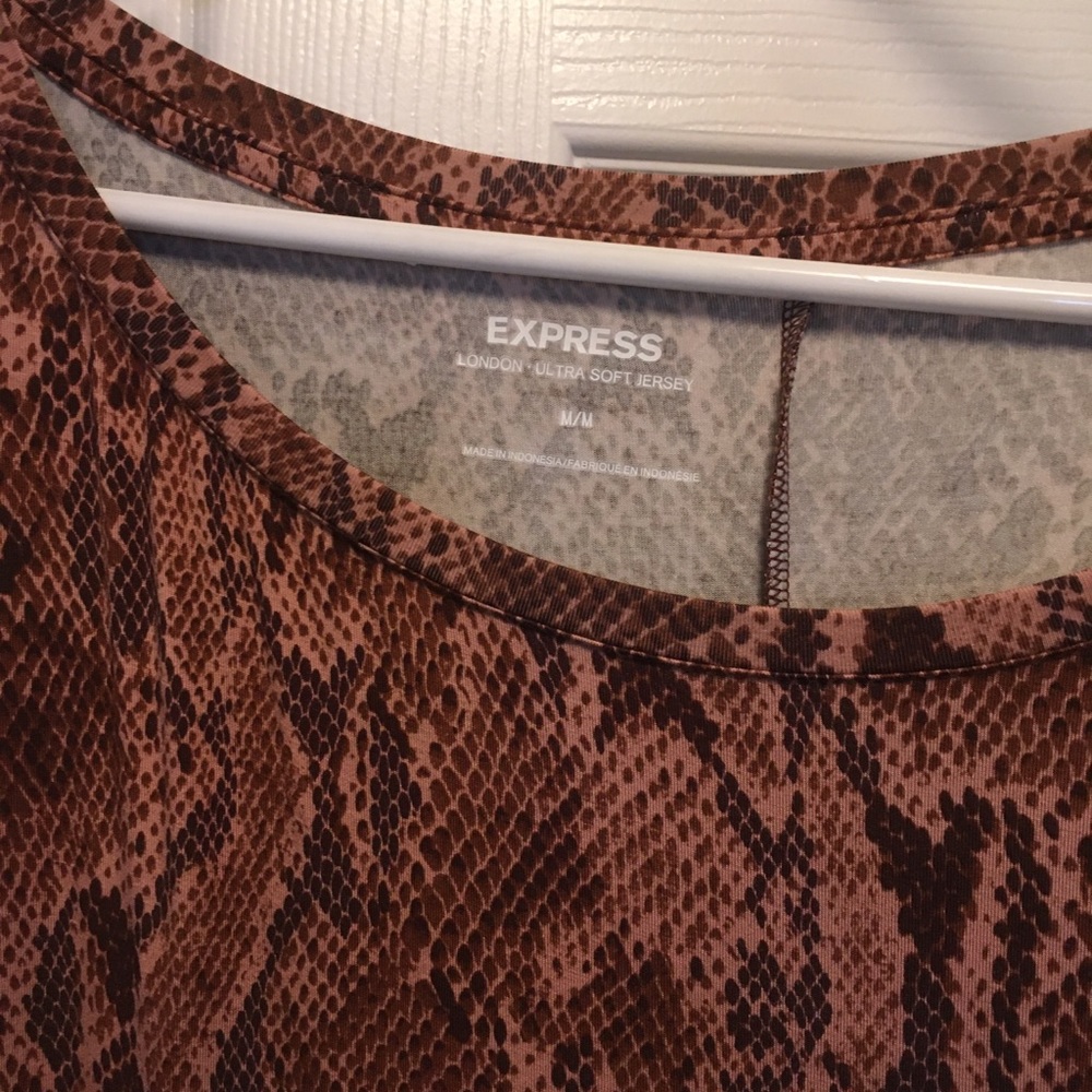 Express top - Picture 2 of 2